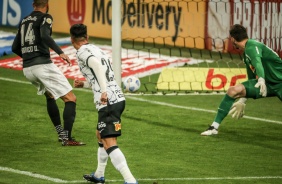 Roni foi o autor do primeiro gol do Corinthians contra o Red Bull Bragantino