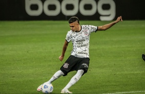 Victor Cantillo na partida entre Corinthians e Red Bull Bragantino, na Neo Química Arena