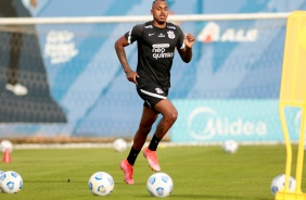 Raul Gustavo durante treino do Corinthians no CT Dr. Joaquim Grava