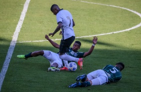 Gabriel Lima  no jogo entre Corinthians e Coritiba pelo Brasileiro de Aspirantes