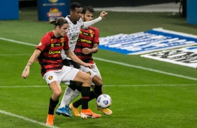 J durante partida contra o Sport, na Neo Qumica Arena, pelo Campeonato Brasileiro