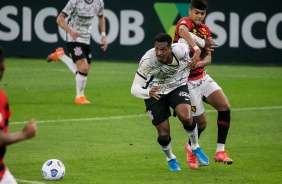 J durante partida entre Corinthians e Sport, na Neo Qumica Arena, pelo Brasileiro