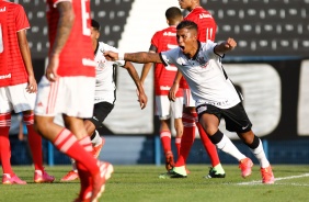 Juan David durante empate entre Corinthians e Internacional, pelo Campeonato Brasileiro Sub-20
