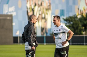 Sylvinho e Doriva no treino preparatrio para jogo entre Corinthians e Fluminense