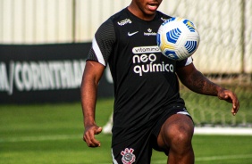 Xavier no treino preparatrio para jogo entre Corinthians e Fluminense