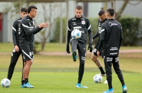 Cantillo, Joo Victor e Luan no ltimo treinamento do Corinthians antes do Majestoso