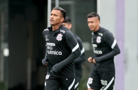 Marquinhos no ltimo treinamento do Corinthians antes do Majestoso contra o So Paulo