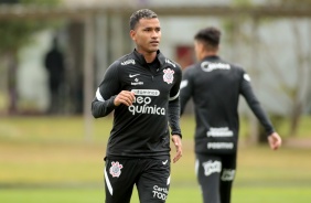 Marquinhos no ltimo treinamento do Corinthians antes do Majestoso contra o So Paulo