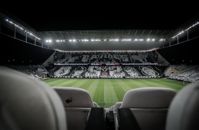 Mosaico na Neo Química Arena para o duelo entre Corinthians e São Paulo