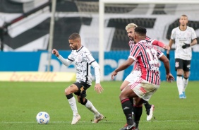 Vitinho durante o clssico entre Corinthians e So Paulo