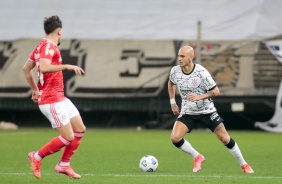 Fbio Santos durante a partida entre Corinthians e Internacionalm, vlida pelo Brasileiro