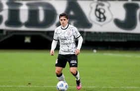 Fagner durante o jogo entre Corinthians e Internacional, na Neo Qumica Arena