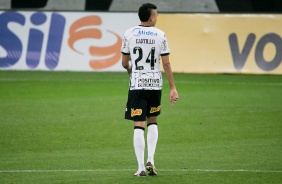 Victor Cantillo durante partida entre Corinthians e Internacional, pelo Brasileirão