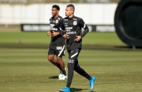 Joo Victor no ltimo treino antes do jogo entre Corinthians e Chapecoense