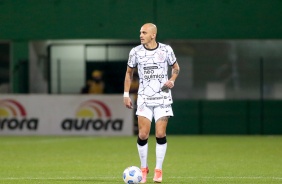 Fbio Santos durante jogo entre Corinthians e Chapecoense