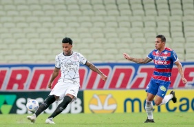 Gil durante jogo entre Corinthians e Fortaleza, no Castelo, pelo Campeonato Brasileiro