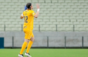 Goleiro Cssio durante jogo entre Corinthians e Fortaleza, no Castelo, pelo Campeonato Brasileiro