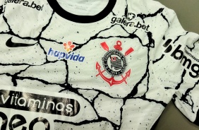 Manto sagrado pronto para o jogo entre Corinthians e Fortaleza, no Castelo