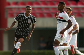 Antony durante jogo entre So Paulo e Corinthians, pelo Campeonato Brasileiro Sub-20