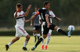 Mandaca durante jogo entre So Paulo e Corinthians, pelo Campeonato Brasileiro Sub-20