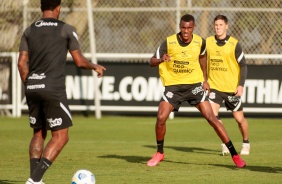 Gil, Matheus Alexandre e Mateus Vital durante treinamento no CT Dr. Joaquim Grava