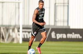 Lo Natel durante penltimo treino do Corinthians antes do jogo contra o Atltico-MG