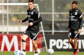 Vital e Vitinho durante ltimo treino antes do jogo entre Corinthians e Atltico-MG