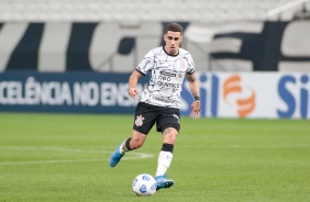Gabriel durante partida entre Corinthians e Atlético-MG, pelo Brasileiro