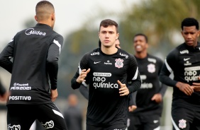 Lucas Piton durante treino no CT Dr. Joaquim Grava