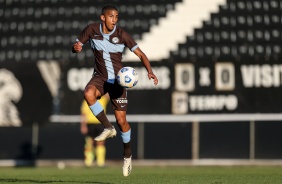 Igor Marques durante jogo entre Corinthians e Ava, pelo Brasileiro de Aspirantes