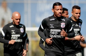 Ruan Oliveira durante treinamento do Corinthians no CT Dr. Joaquim Grava