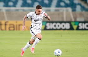 Gustavo Mosquito em ao contra o Cuiab, na Arena Pantanal, pelo Brasileiro