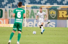 Joo Victor em campo contra o Cuiab nesta segunda-feira pelo Brasileiro