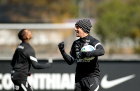 Fagner durante treino do Corinthians em preparao para duelo contra o Flamengo