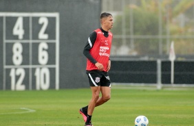 João Pedro em treino preparatório para jogo contra o Flamengo, pelo Campeonato Brasileiro