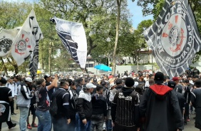 Movimento Salve o Corinthians em protesto no Parque So Jorge