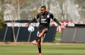 Ruan Oliveira durante treino do Corinthians em preparação para duelo contra o Flamengo