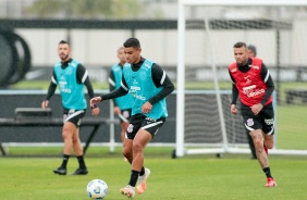 Vitor em treino preparatório para jogo contra o Flamengo, pelo Campeonato Brasileiro
