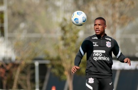 Xavier durante treino do Corinthians em preparação para duelo contra o Flamengo