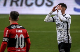 Gabriel durante jogo entre Corinthians e Flamengo, pelo Campeonato Brasileiro