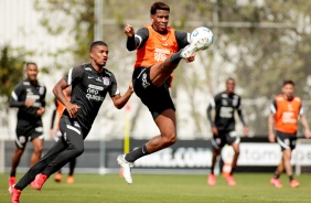 Gil e Leo Natel durante treino do Corinthians