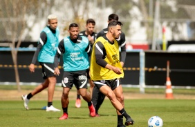 Giuliano durante treino do Corinthians