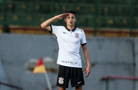 Matheus Arajo marcou o gol do Corinthians na vitria sobre a Portuguesa, pelo Paulista Sub-20