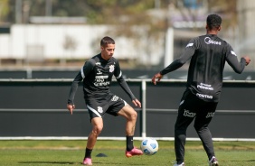 Gabriel Pereira durante tarde de treino do Corinthians no CT Dr. Joaquim Grava