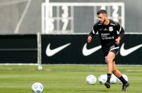Giuliano durante ltimo treinamento do Corinthians antes do jogo contra o Santos