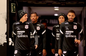 Gabriel, Ruan, Adson e Vitinho durante treino do Corinthians na Neo Qumica Arena