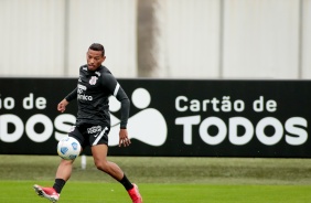 Ruan de Oliveira no treinamento do Corinthians