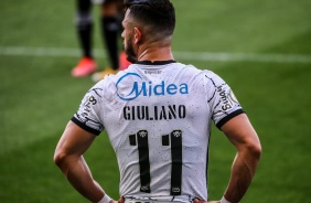 Giuliano na partida entre Corinthians e Cear, pelo Campeonato Brasileiro, na Neo Qumica Arena