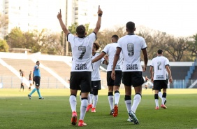 Corinthians goleou o Atltico-GO; jogo foi vlido pelo Brasileiro Sub-20