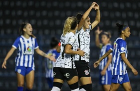 Jheniffer tambm marcou no jogo entre Corinthians e Ava Kindermann